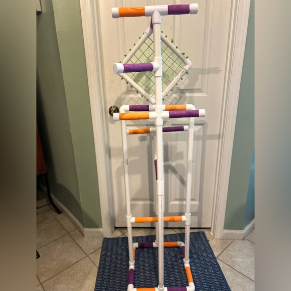 Handmade Bird Perch/Play gym - Picture 7 of 13